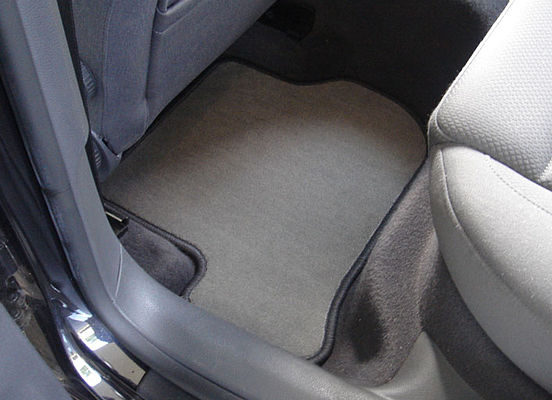 I tappetini auto: la scelta migliore per salvaguardare l’interno della propria auto